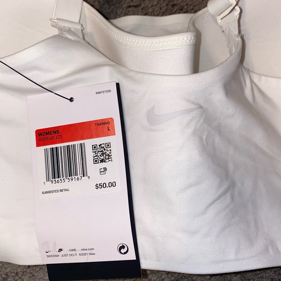 NIKE Dri-FIT Indy Luxe Convertible Low Support Sports Bra - Picture 6 of 6